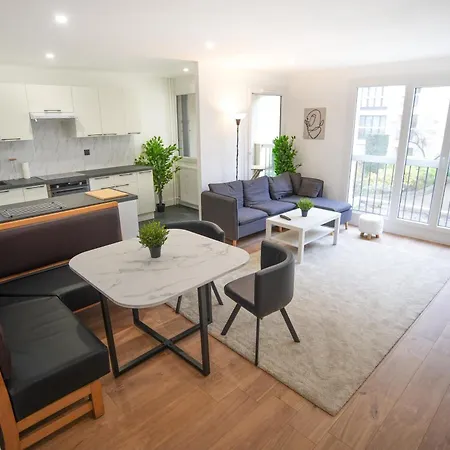 Keyless Moderne Et Spacieux 90 M2 Parking Apartment *